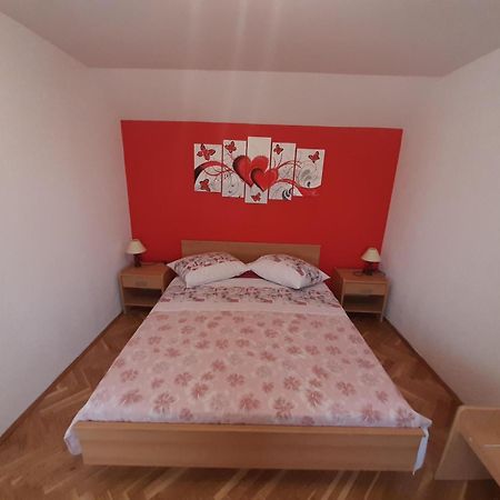 מרינה Apartments Diana Vinisce חדר תמונה