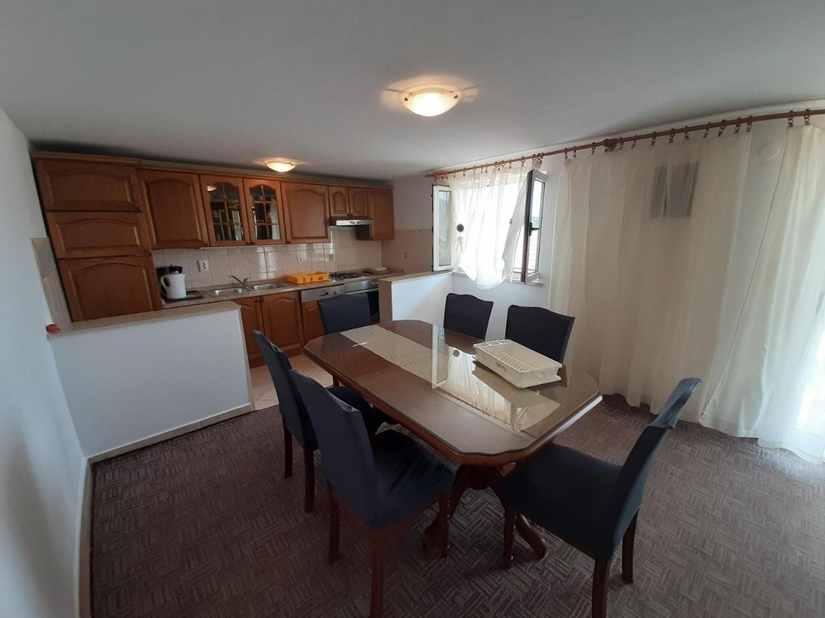מרינה Apartments Diana Vinisce חדר תמונה